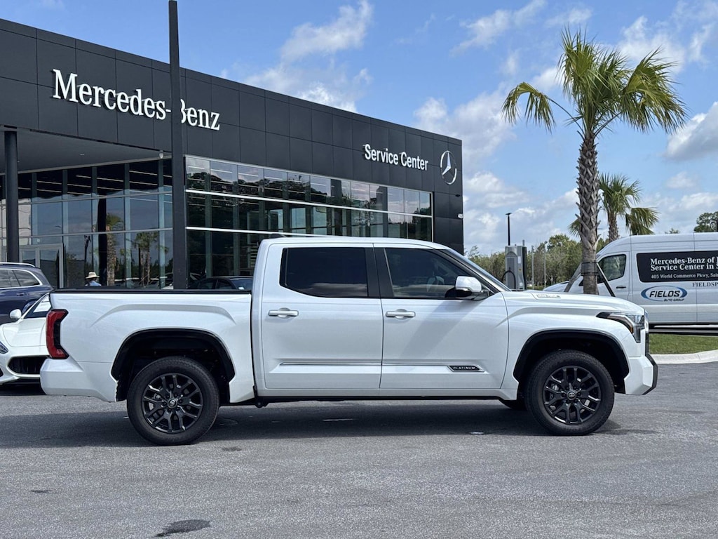 Used 2025 Toyota Tundra Hybrid Platinum Platinum Hybrid CrewMax 5.5 Bed