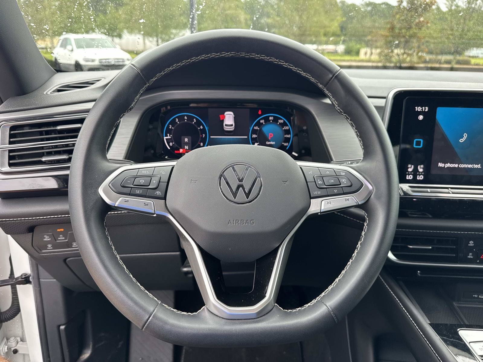 2024 Volkswagen Atlas Cross Sport SE w/Tech - Photo 26
