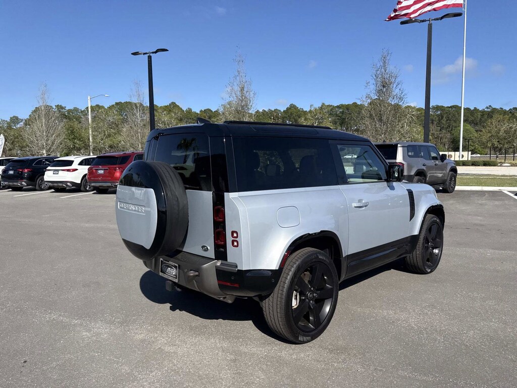 Used 2023 Land Rover Defender 90 X-Dynamic SE 90 X-Dynamic SE AWD