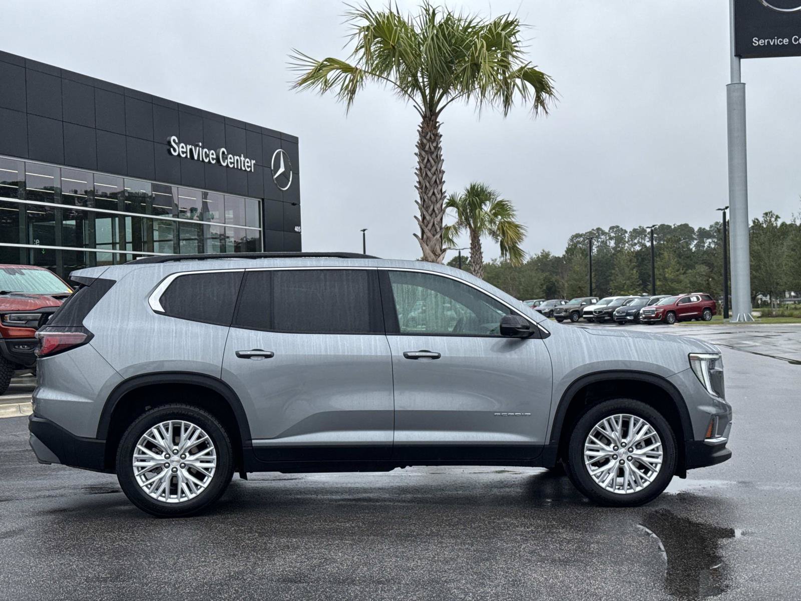Used 2026 GMC Acadia Elevation FWD Elevation