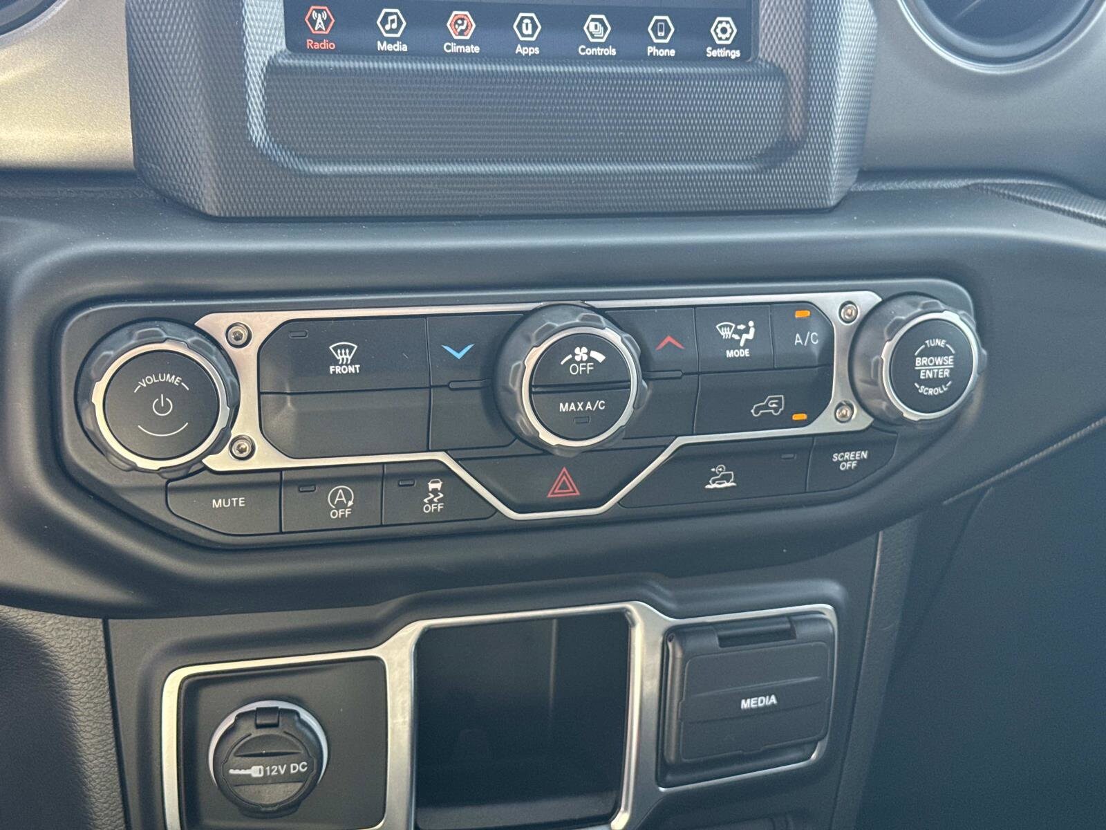 2023 Jeep Wrangler 2-Door Sport - Photo 21