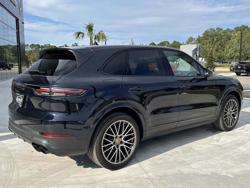 Used 2022 Porsche Cayenne Platinum Edition Platinum Edition AWD