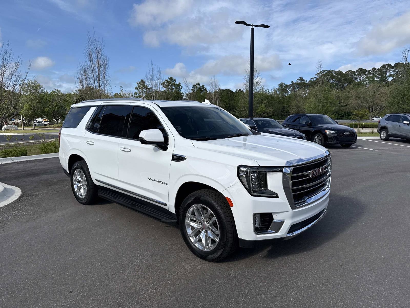 2022 GMC Yukon 4WD SLT's photo