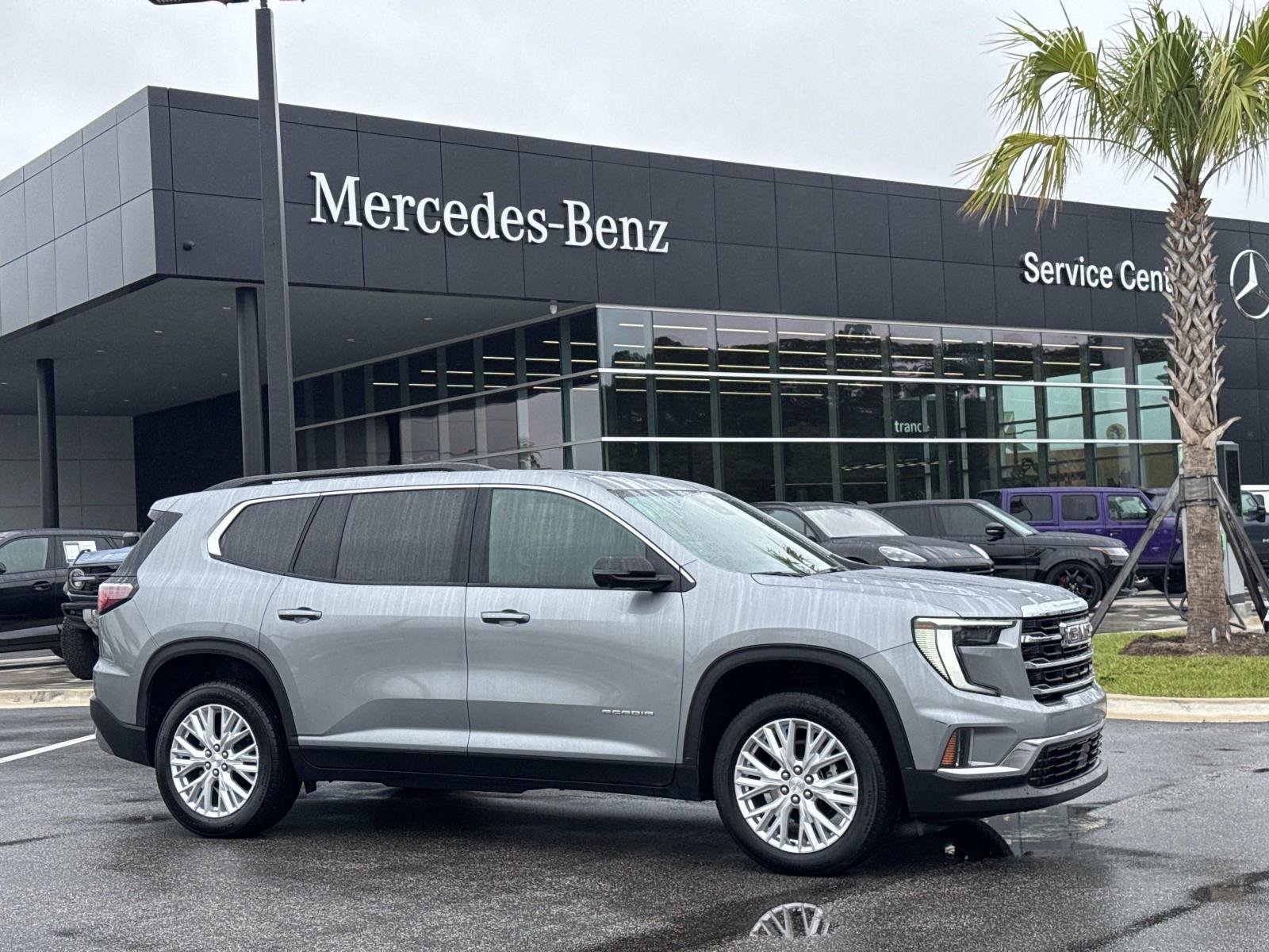 Used 2026 GMC Acadia Elevation FWD Elevation