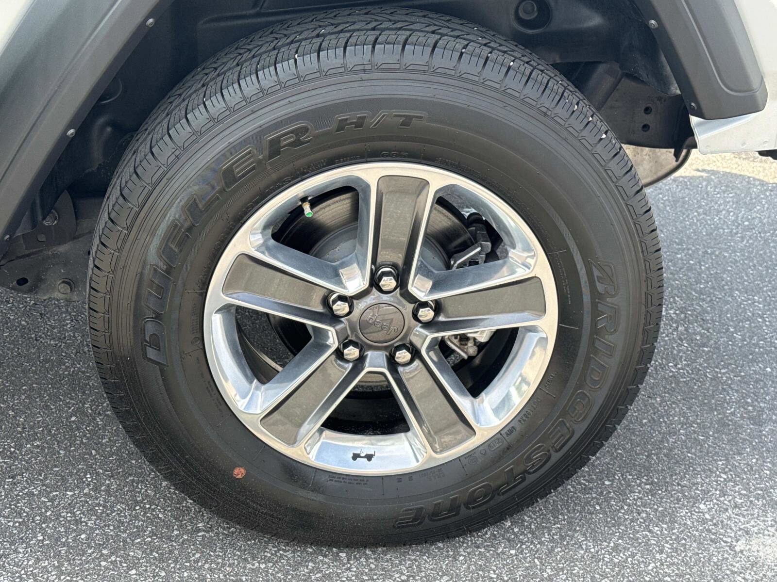 2023 Jeep Wrangler 2-Door Sport - Photo 10