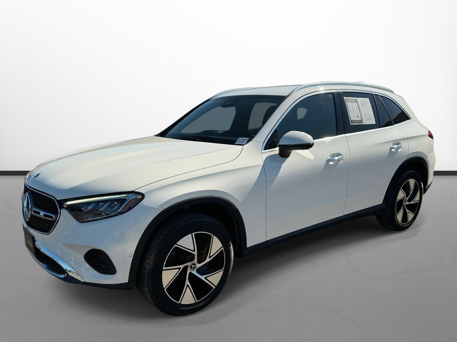 2024 Mercedes-Benz GLC GLC 300 - Photo 7
