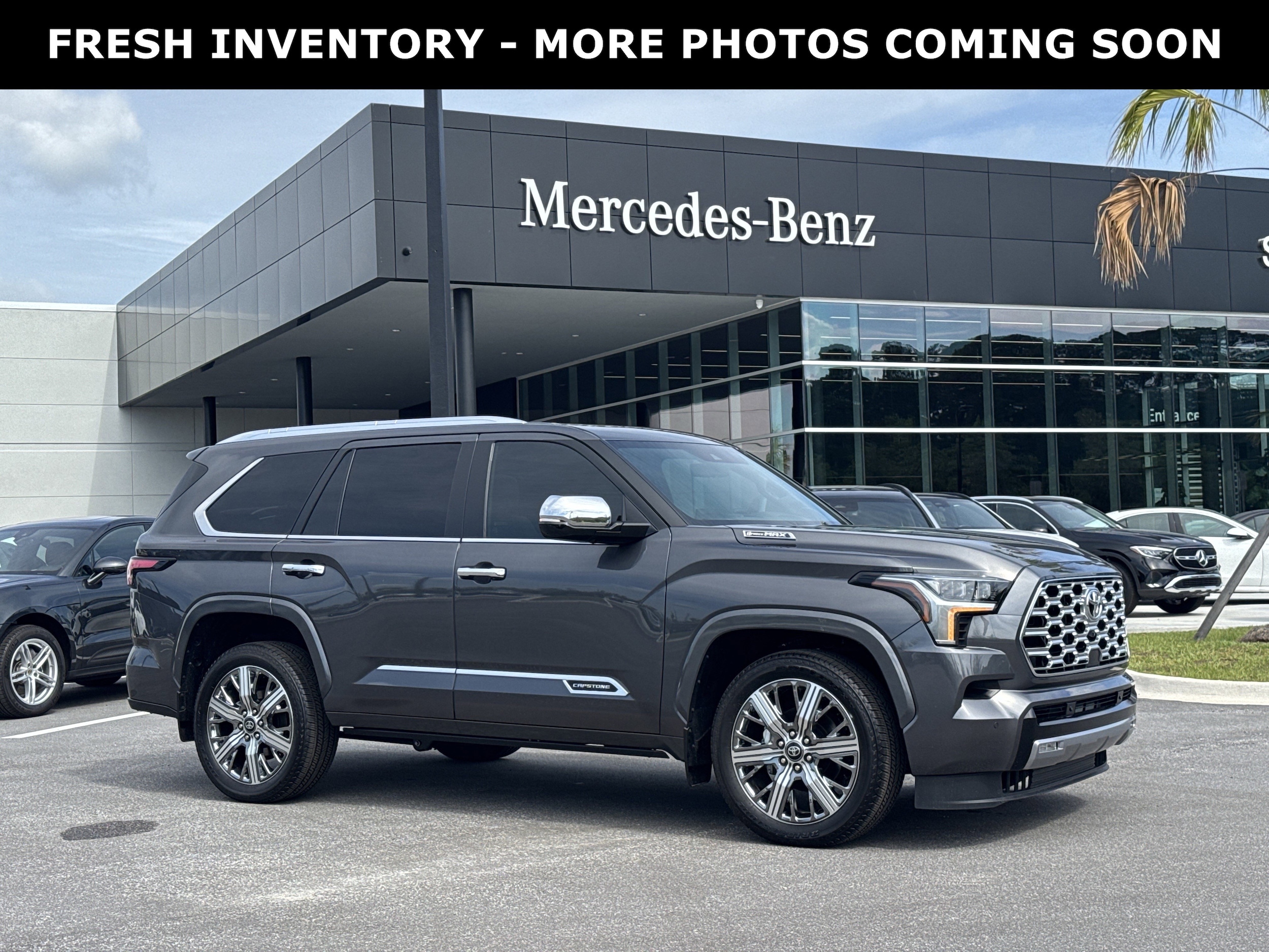 2026 Toyota Sequoia Capstone 4WD i-FORCE MAX Hybrid's photo