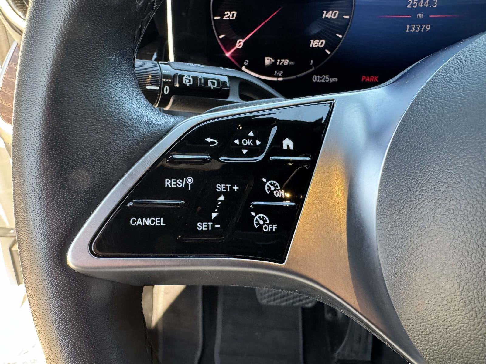 2024 Mercedes-Benz GLC GLC 300 - Photo 31
