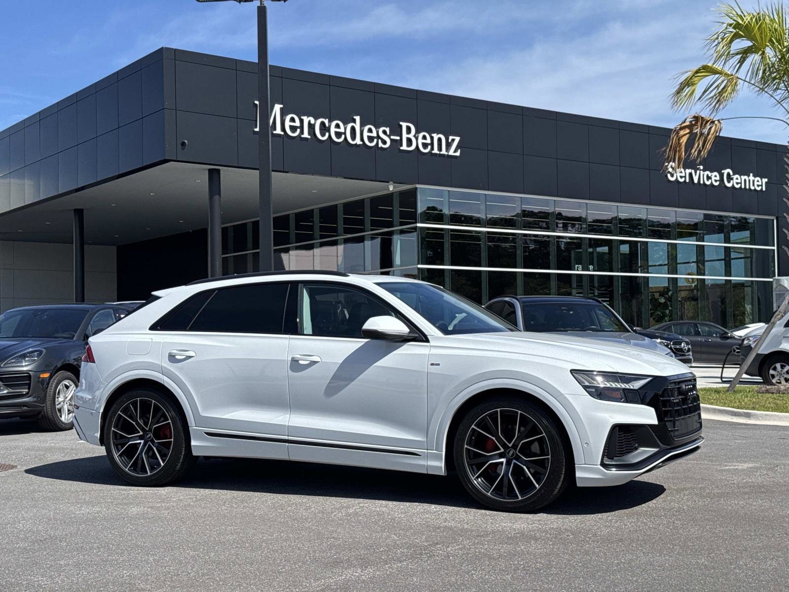 2023 Audi Q8 55 Prestige Tiptonic quattro's photo