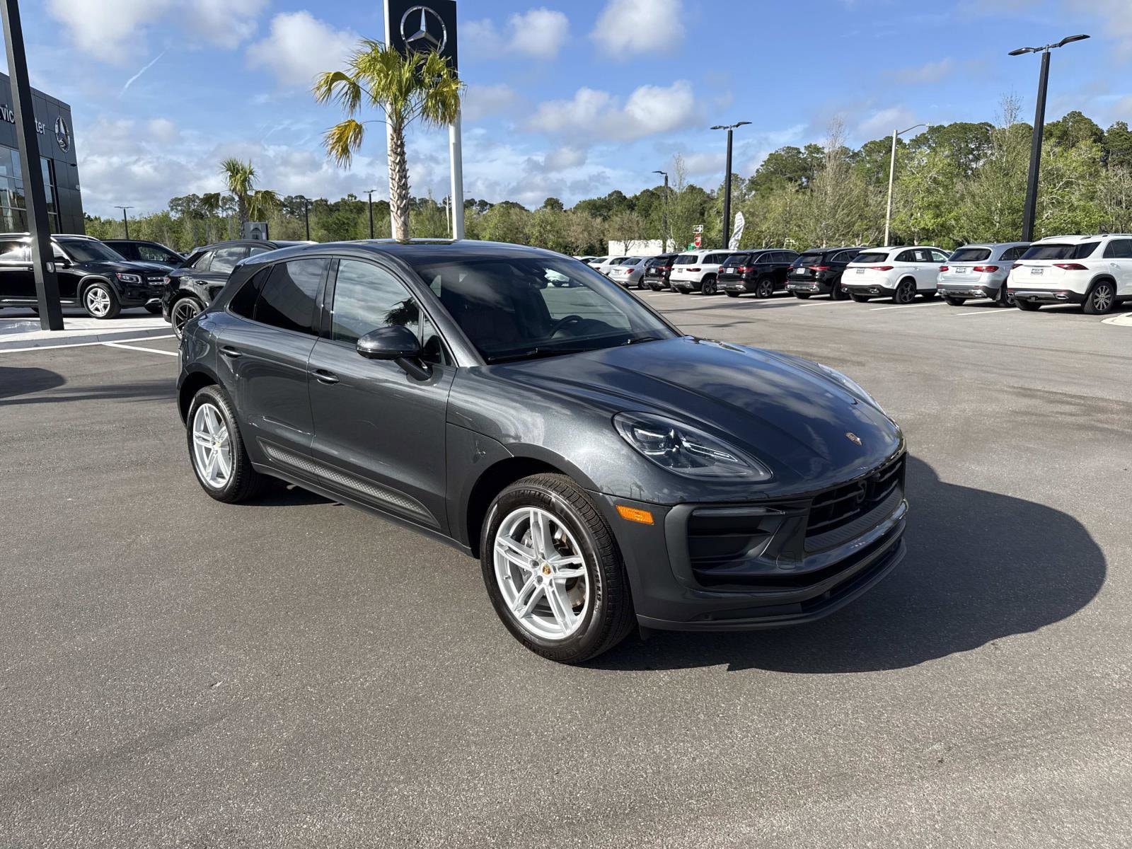 2024 Porsche Macan Base