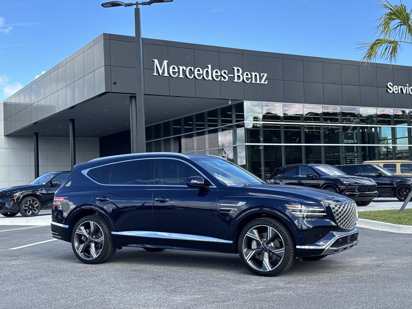2025 GENESIS GV80