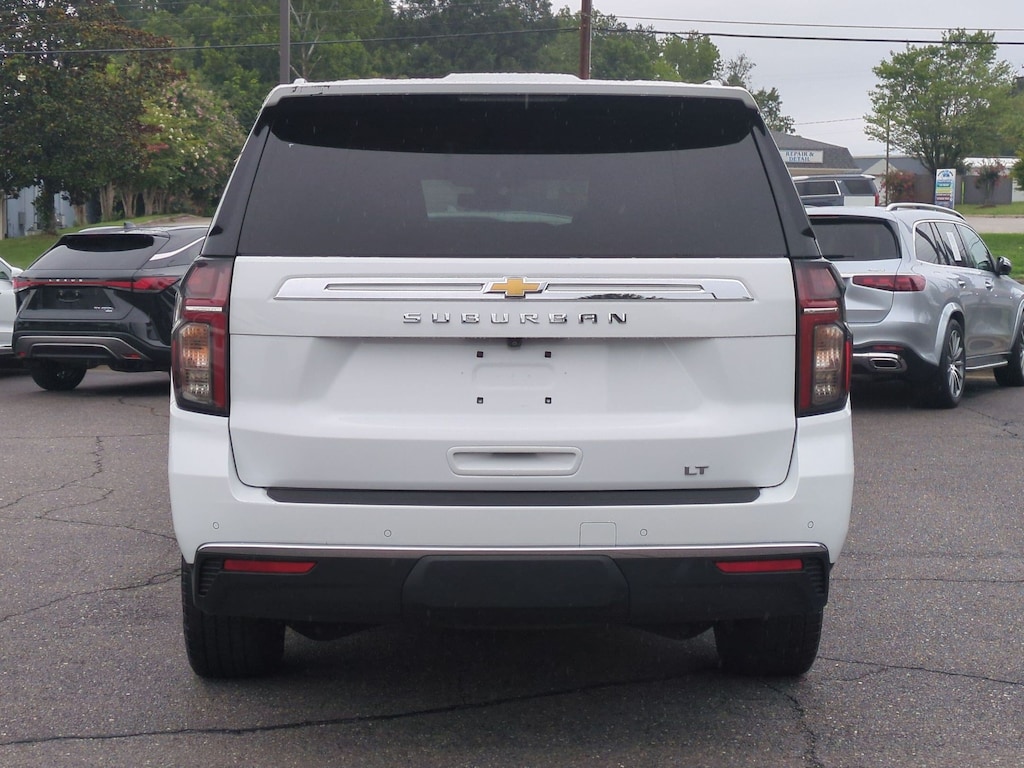 Used 2021 Chevrolet Suburban LT SUV