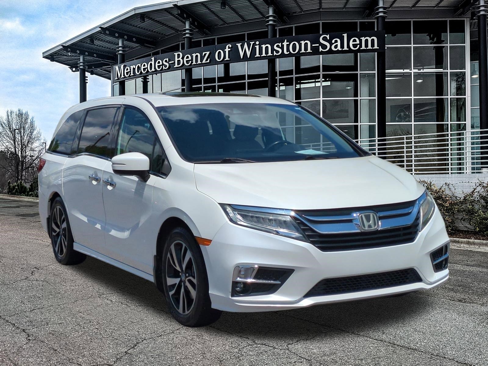 2019 Honda Odyssey Elite's photo