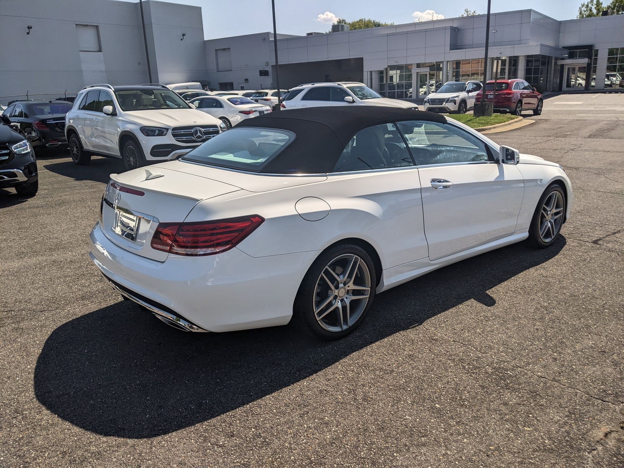 2016 Mercedes Benz E 400 photo 3