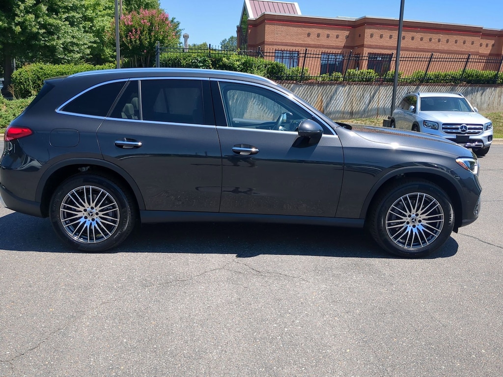 Used 2024 Mercedes-Benz GLC 300 4MATIC SUV