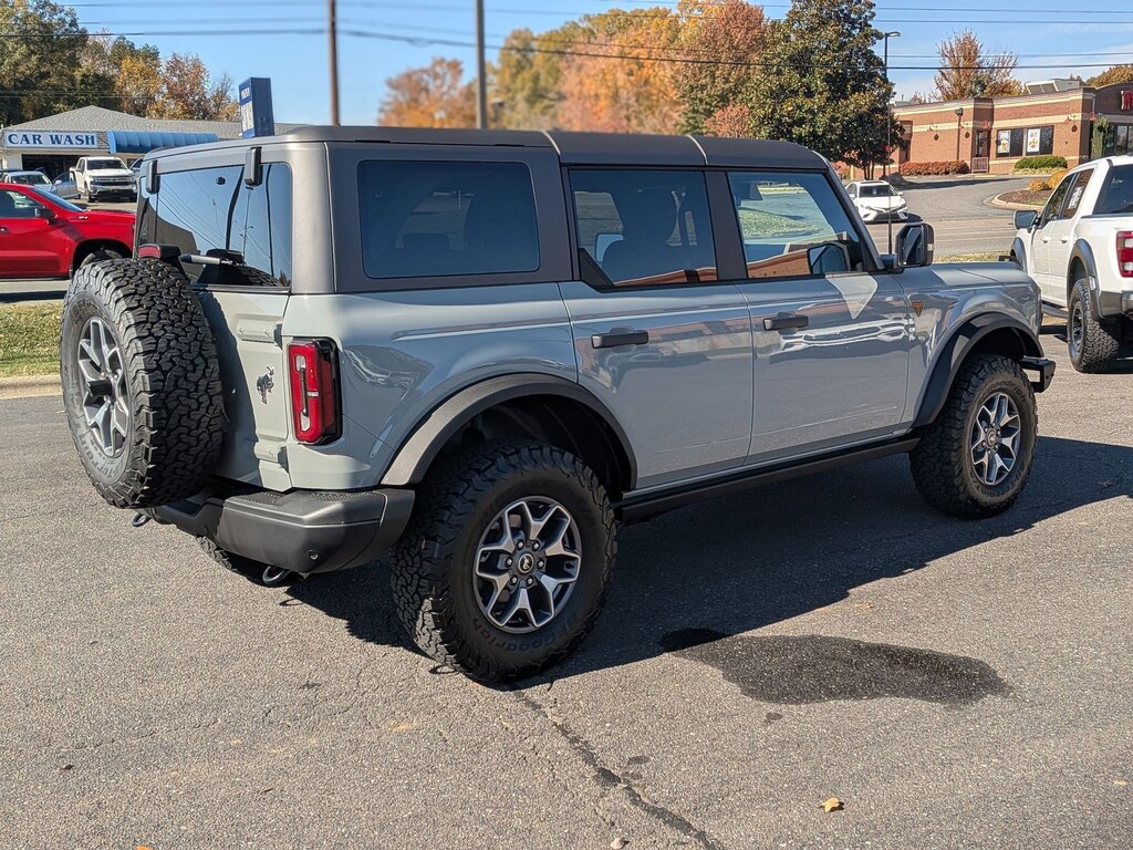 Used 2024 Ford Bronco Badlands SUV