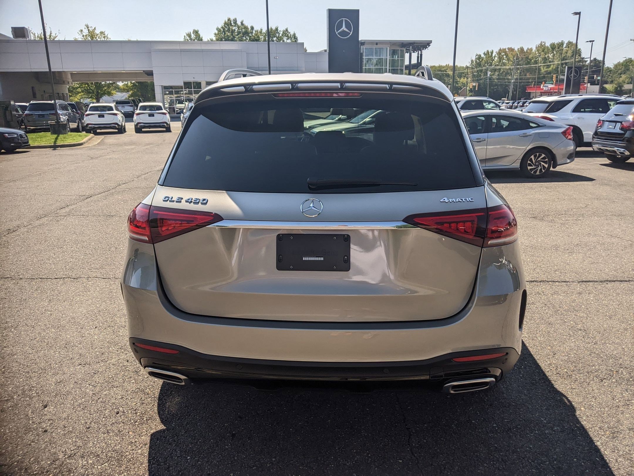 2022 Mercedes Benz GLE 450 4MATIC photo 4