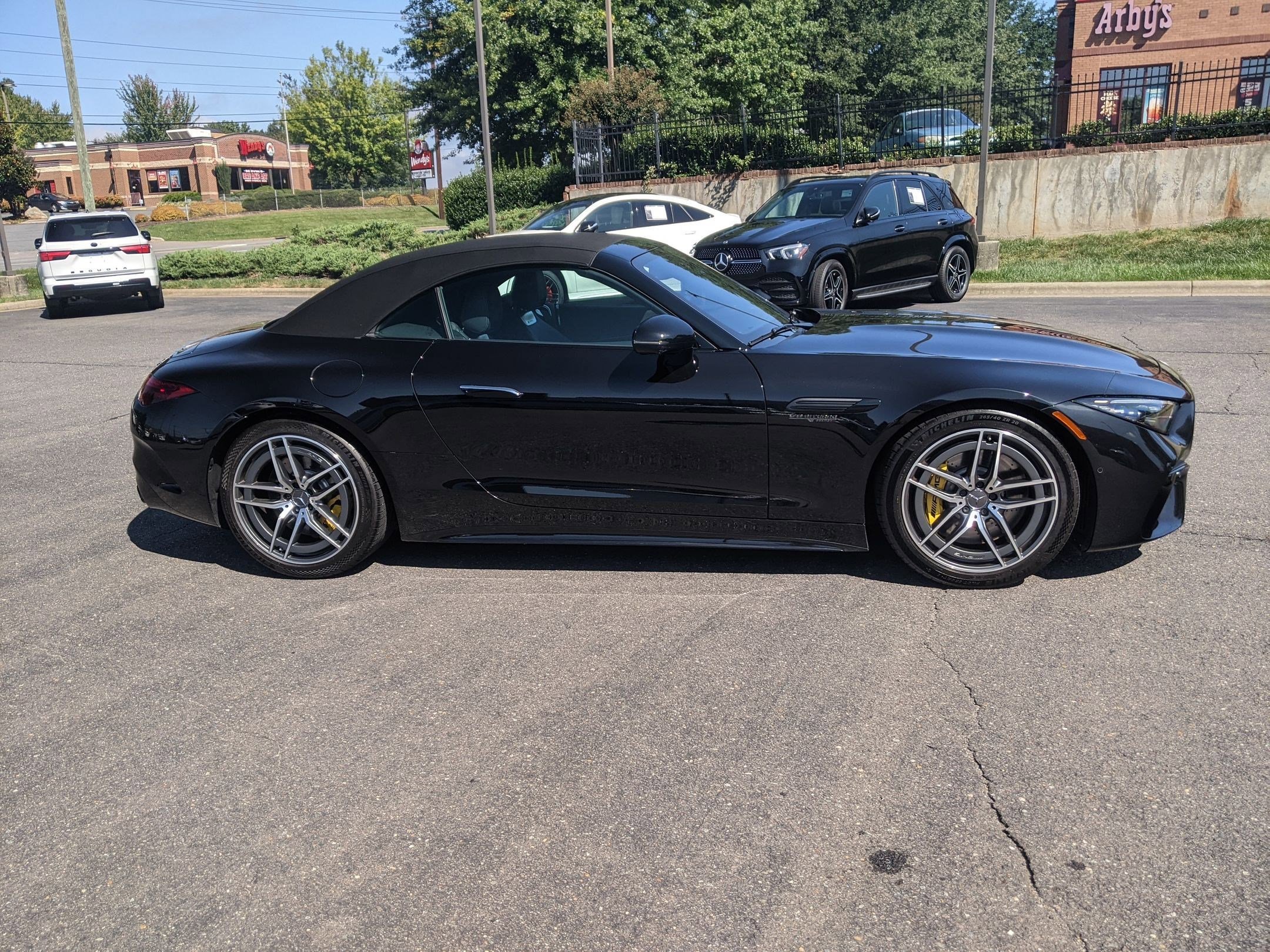 2023 Mercedes Benz SL AMG 63 photo 2