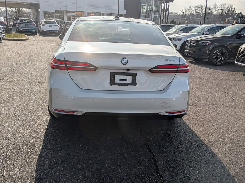 Used 2024 BMW 530i Sedan