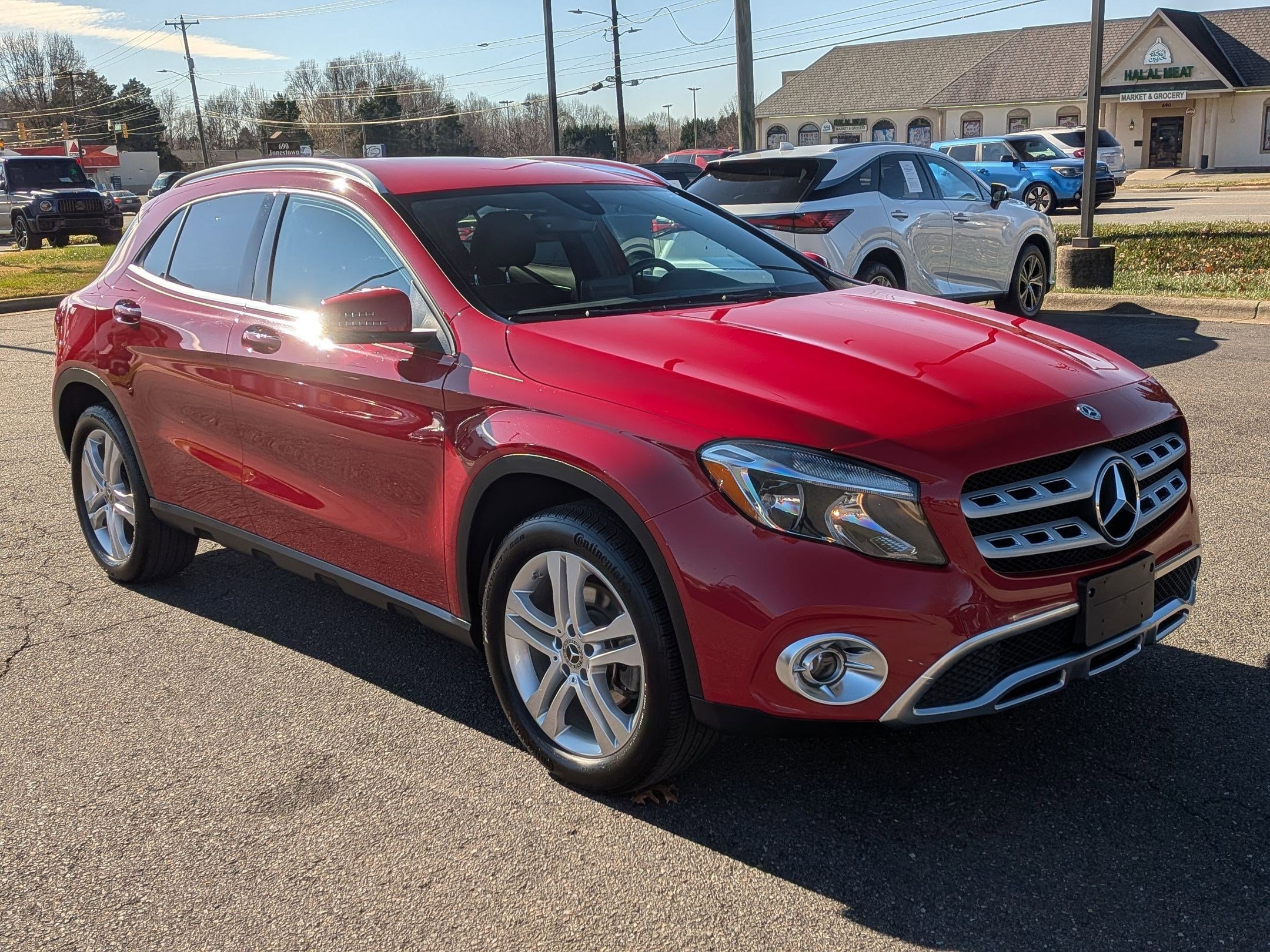 2018 Mercedes Benz GLA 250 4MATIC photo 2