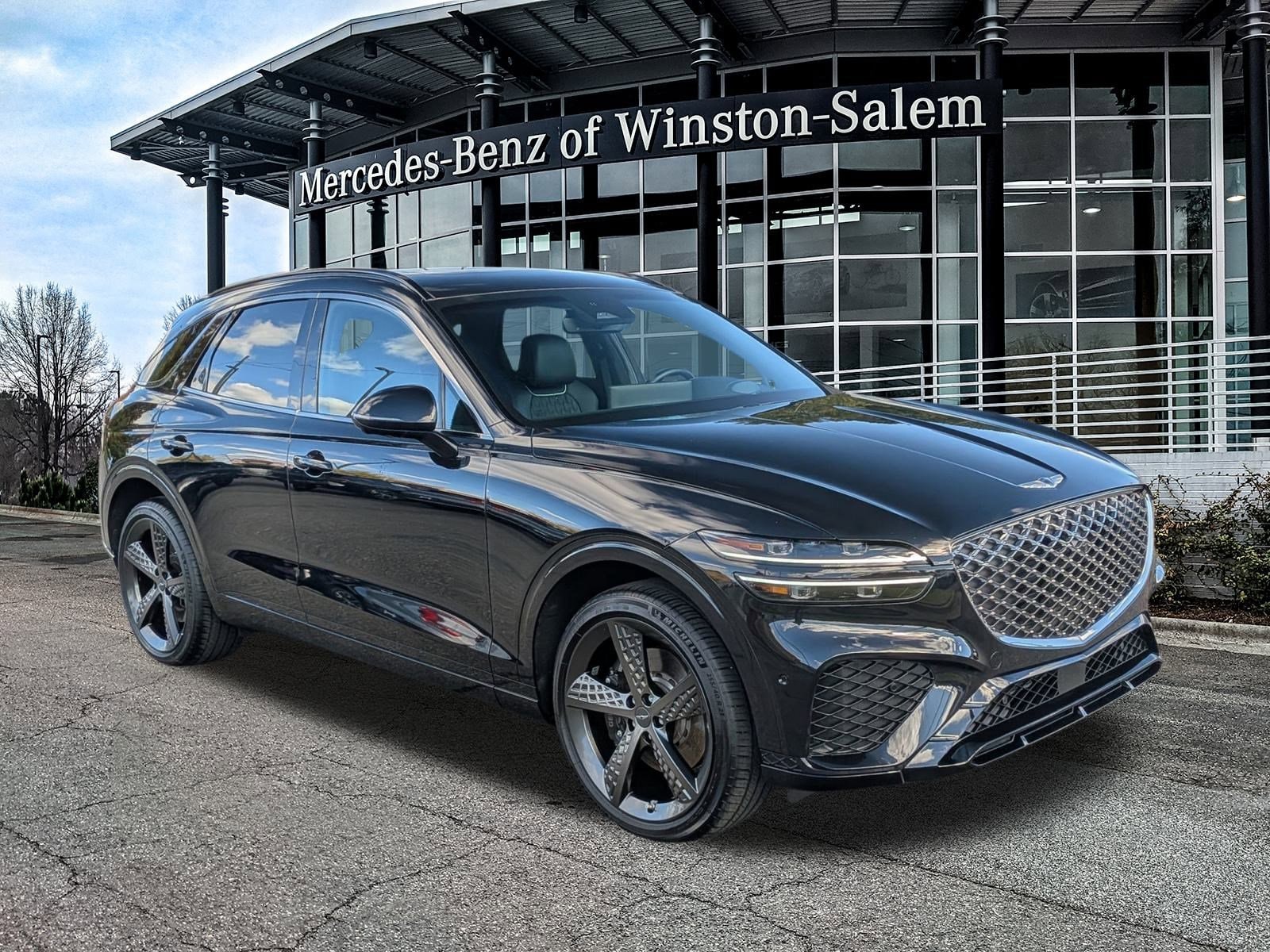 2025 GENESIS GV70 Sport's photo