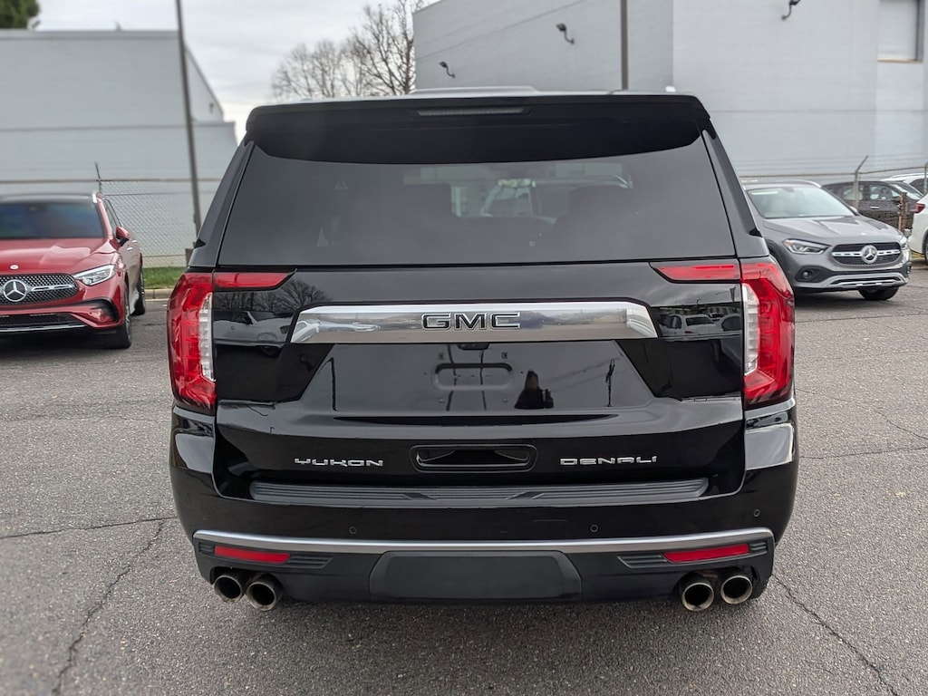 Used 2022 GMC Yukon Denali SUV