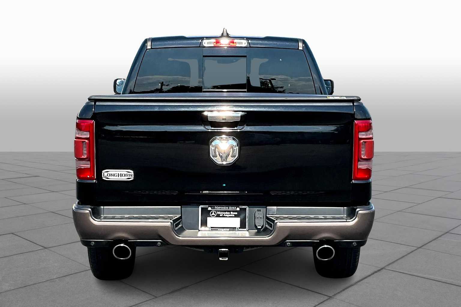 2020 Ram 1500 Longhorn photo 3