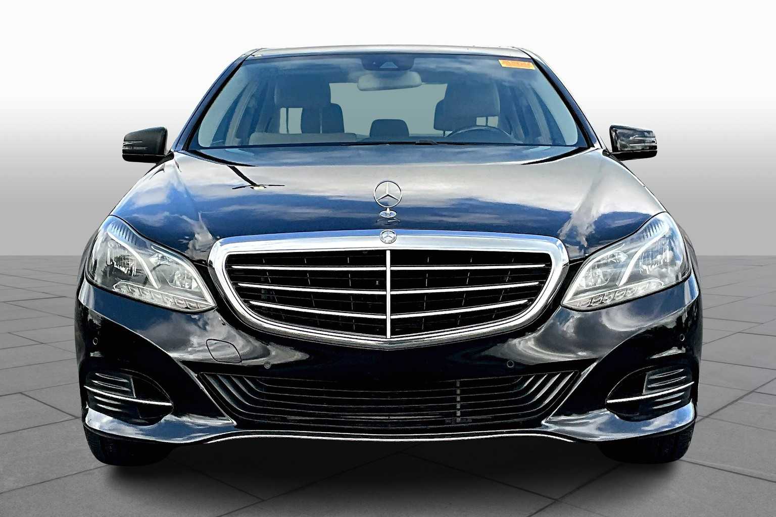 2016 Mercedes Benz E 350 photo 2