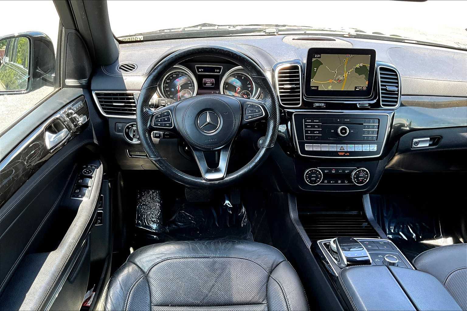 2018 Mercedes Benz GLS 550 4MATIC photo 4