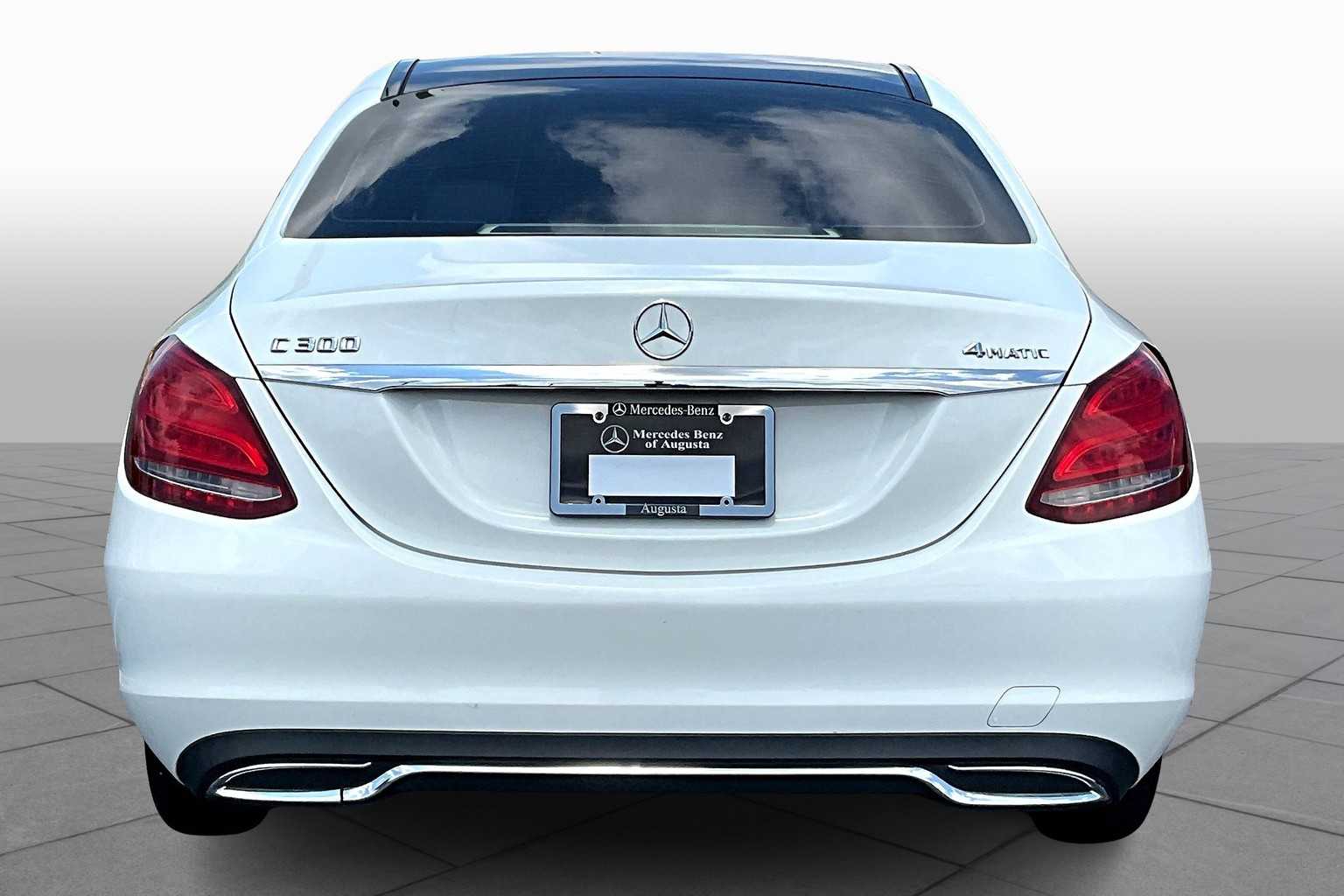 2016 Mercedes Benz C 300 Sport photo 3