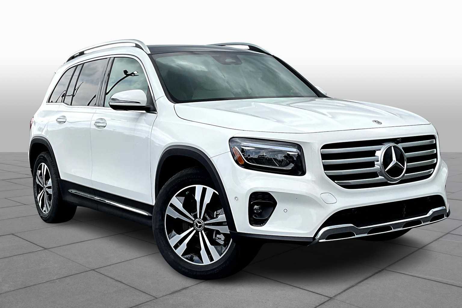 2025 Mercedes Benz GLB 250 photo 2