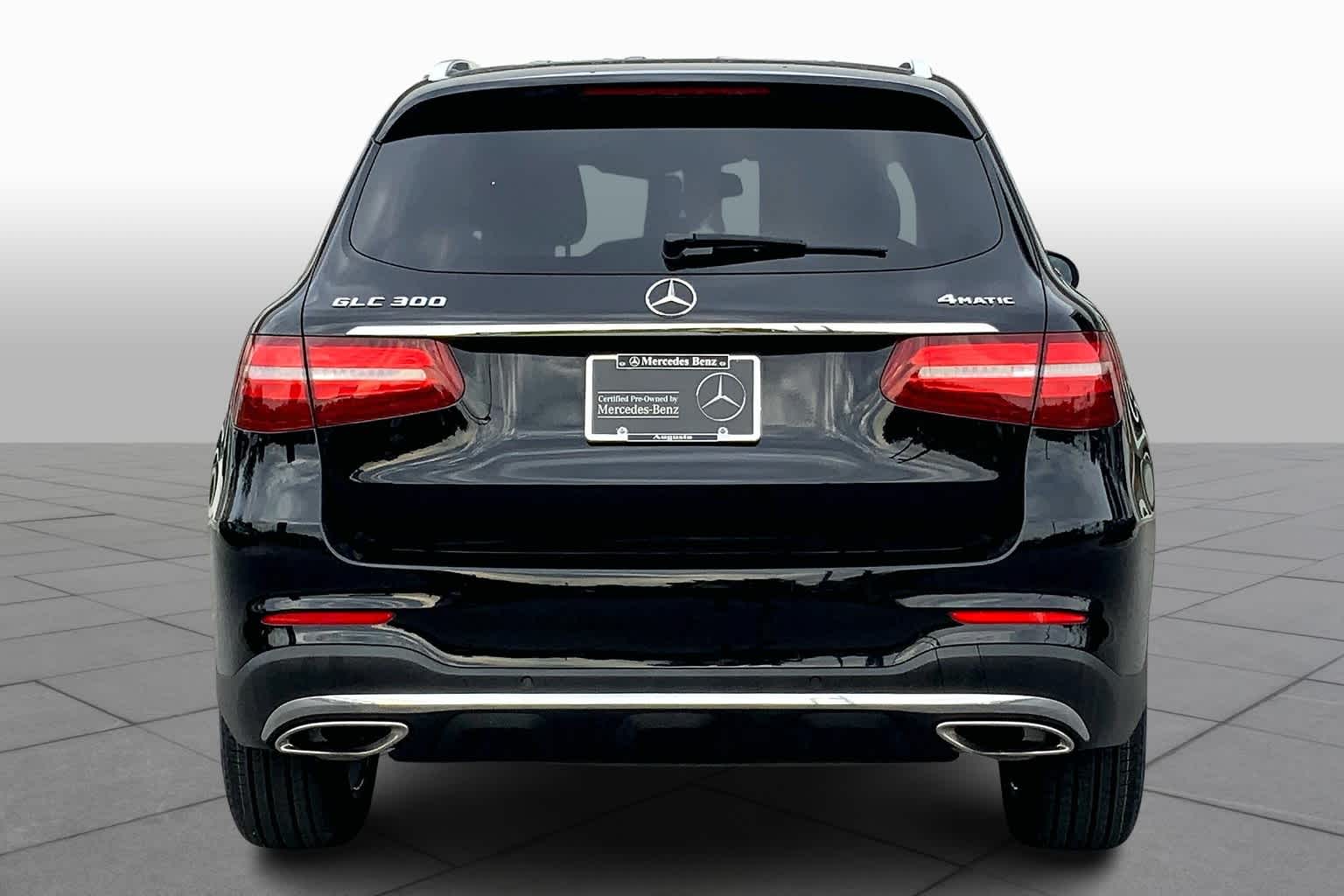 2019 Mercedes Benz GLC 300 4MATIC photo 3
