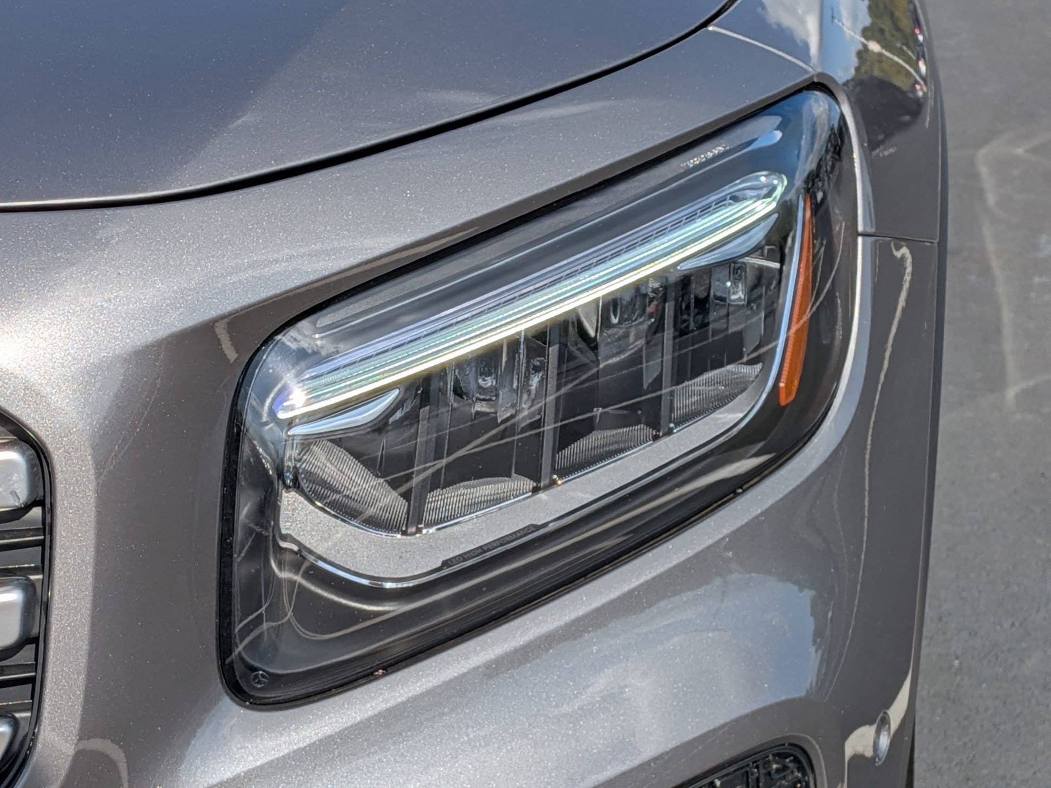 2026 Mercedes-Benz GLB 250 photo 4