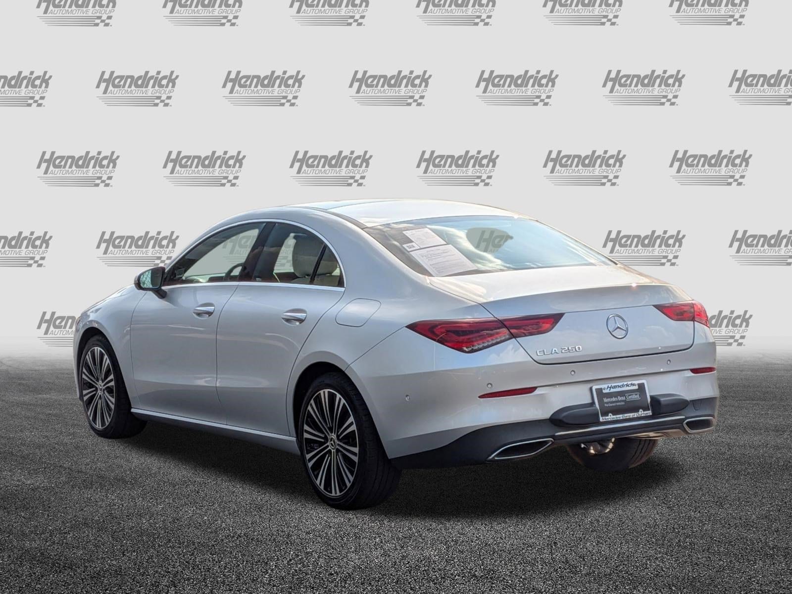 2023 Mercedes-Benz CLA 250 photo 3