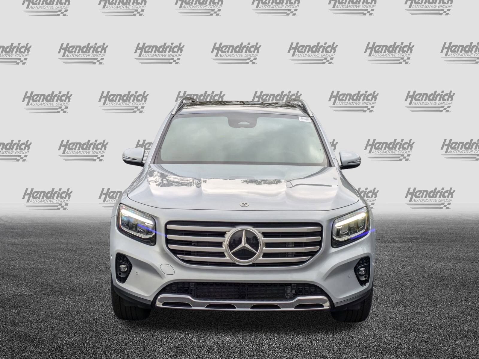 2025 Mercedes Benz GLB 250 photo 3