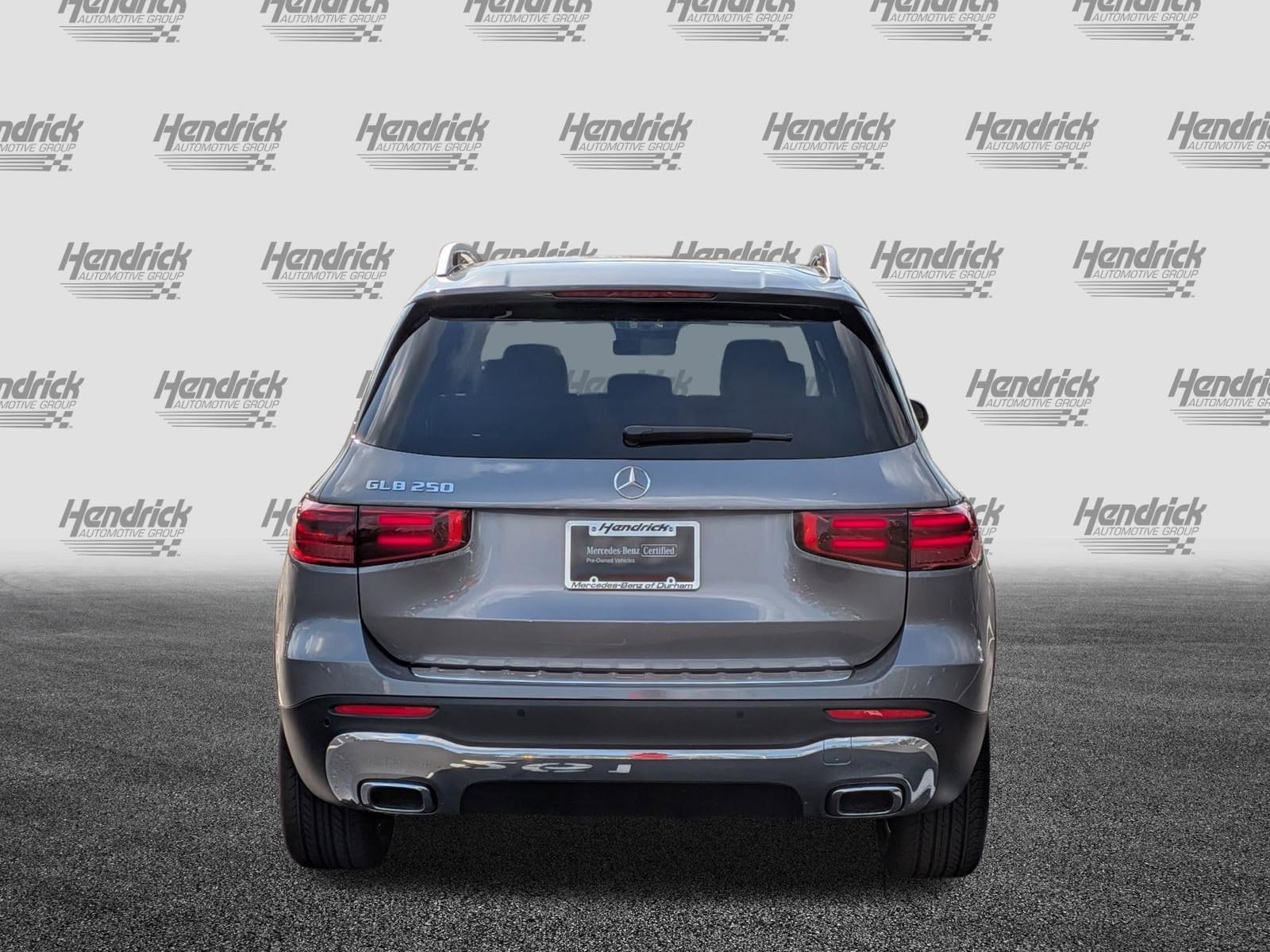 2026 Mercedes-Benz GLB 250 photo 3