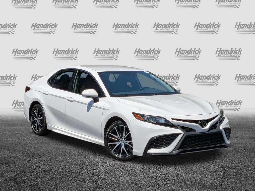 Used 2023 Toyota Camry SE Sedan