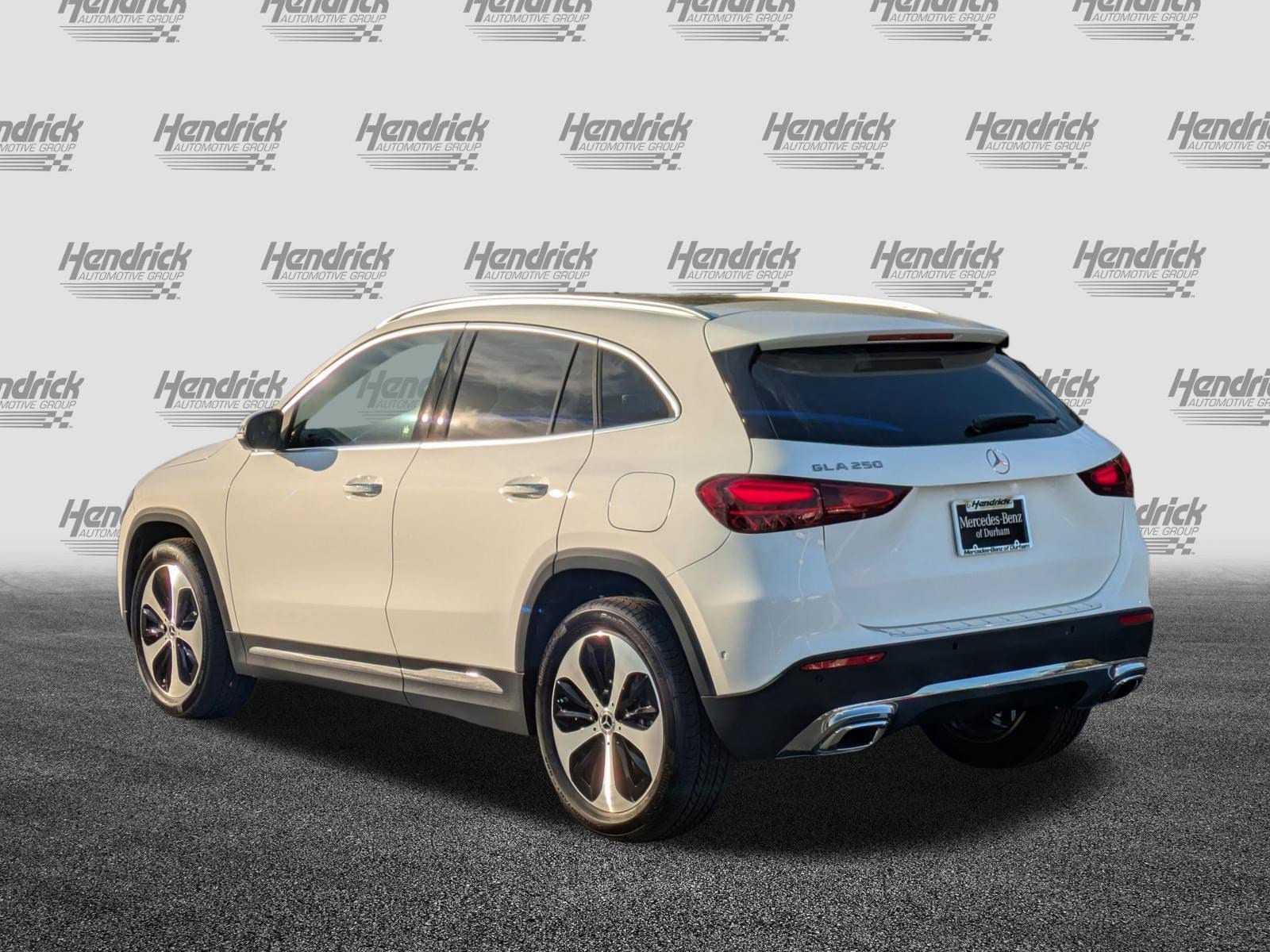 2026 Mercedes-Benz GLA 250 photo 6