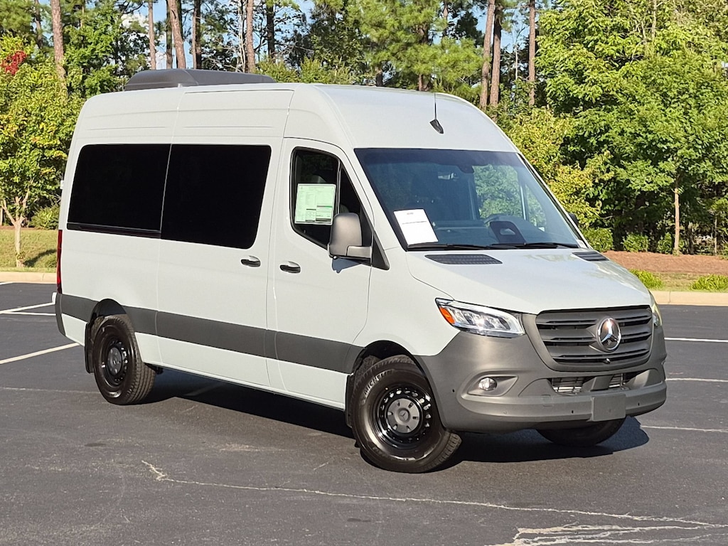 New 2026 Mercedes-Benz Sprinter Passenger Van 2500 Standard Roof I4 Diesel HO 144 RWD Van