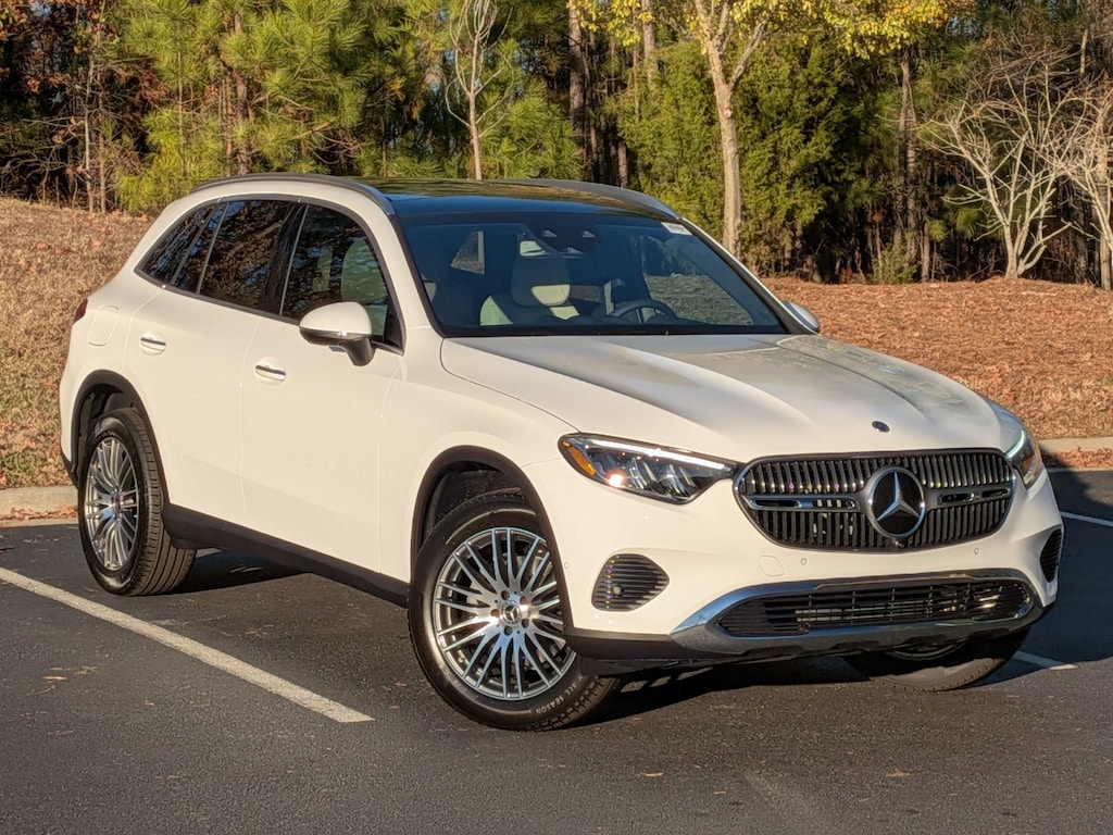 New 2026 Mercedes-Benz GLC 300 SUV