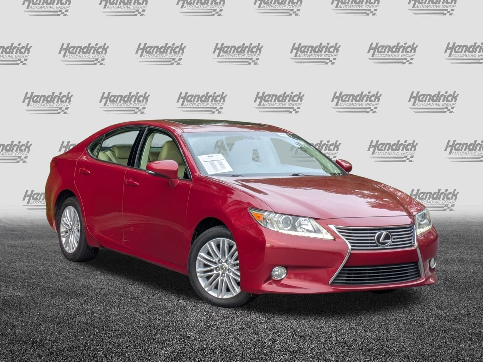 2013 Lexus ES 350 photo 2