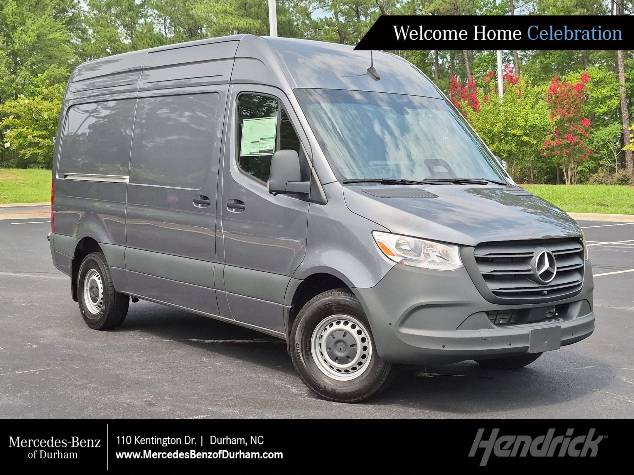  Mercedes-Benz Sprinter Cargo Van