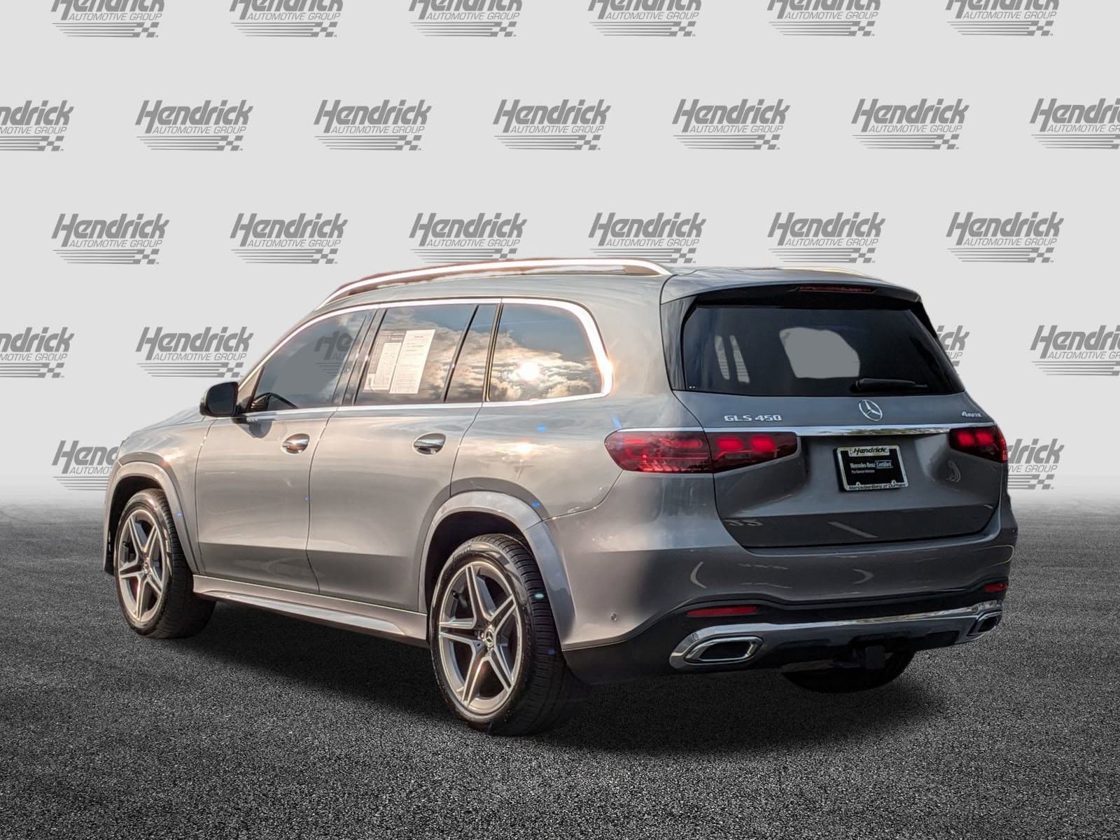 2024 Mercedes-Benz GLS 450 photo 3