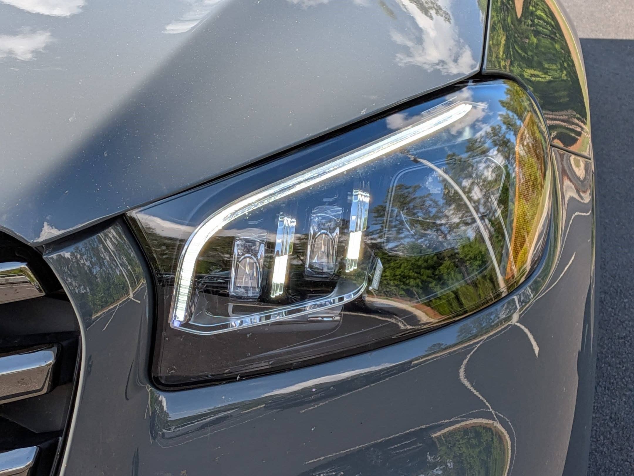 2025 Mercedes-Benz GLS 450 photo 5
