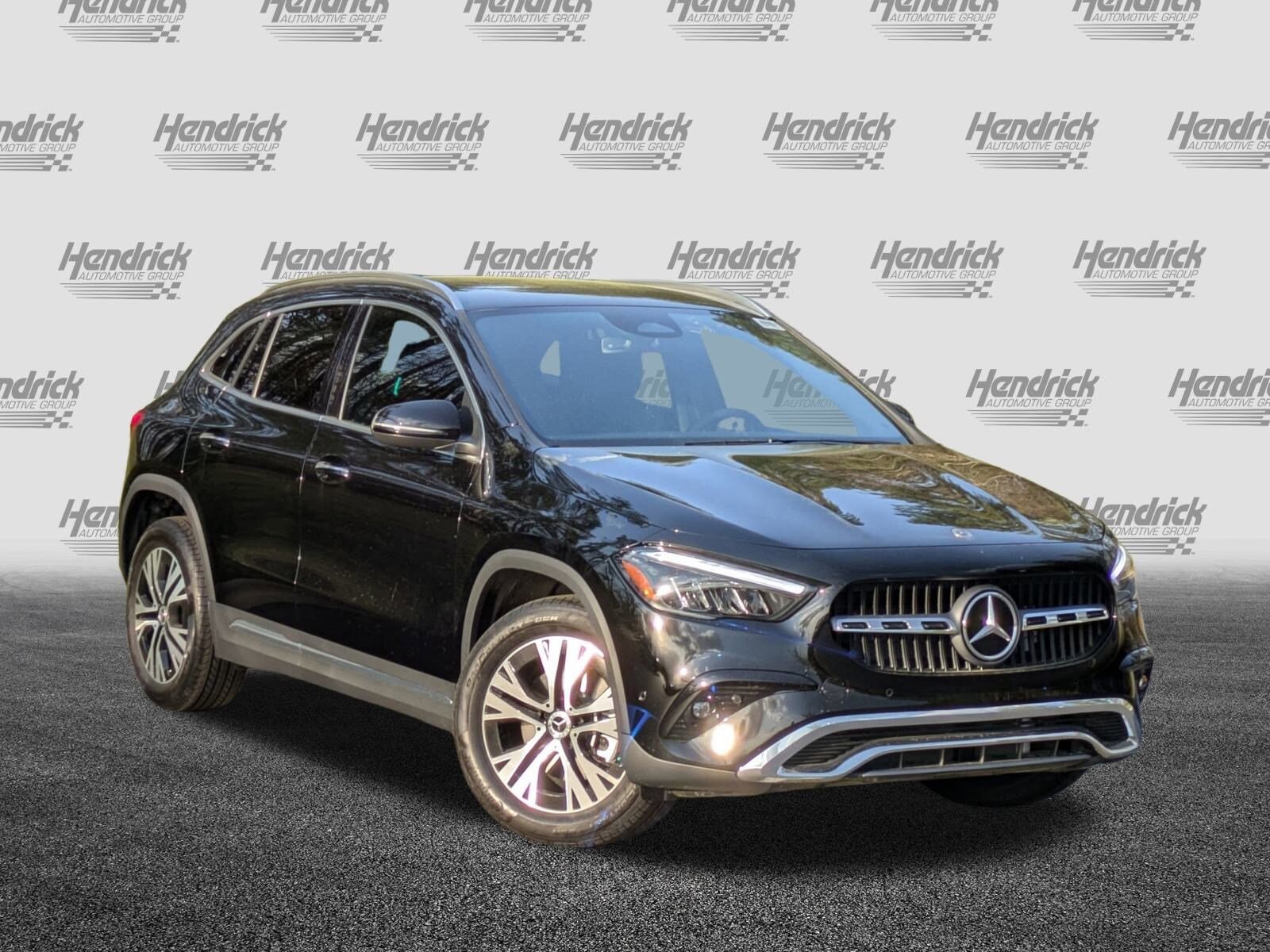 2025 Mercedes Benz GLA 250 4MATIC photo 2