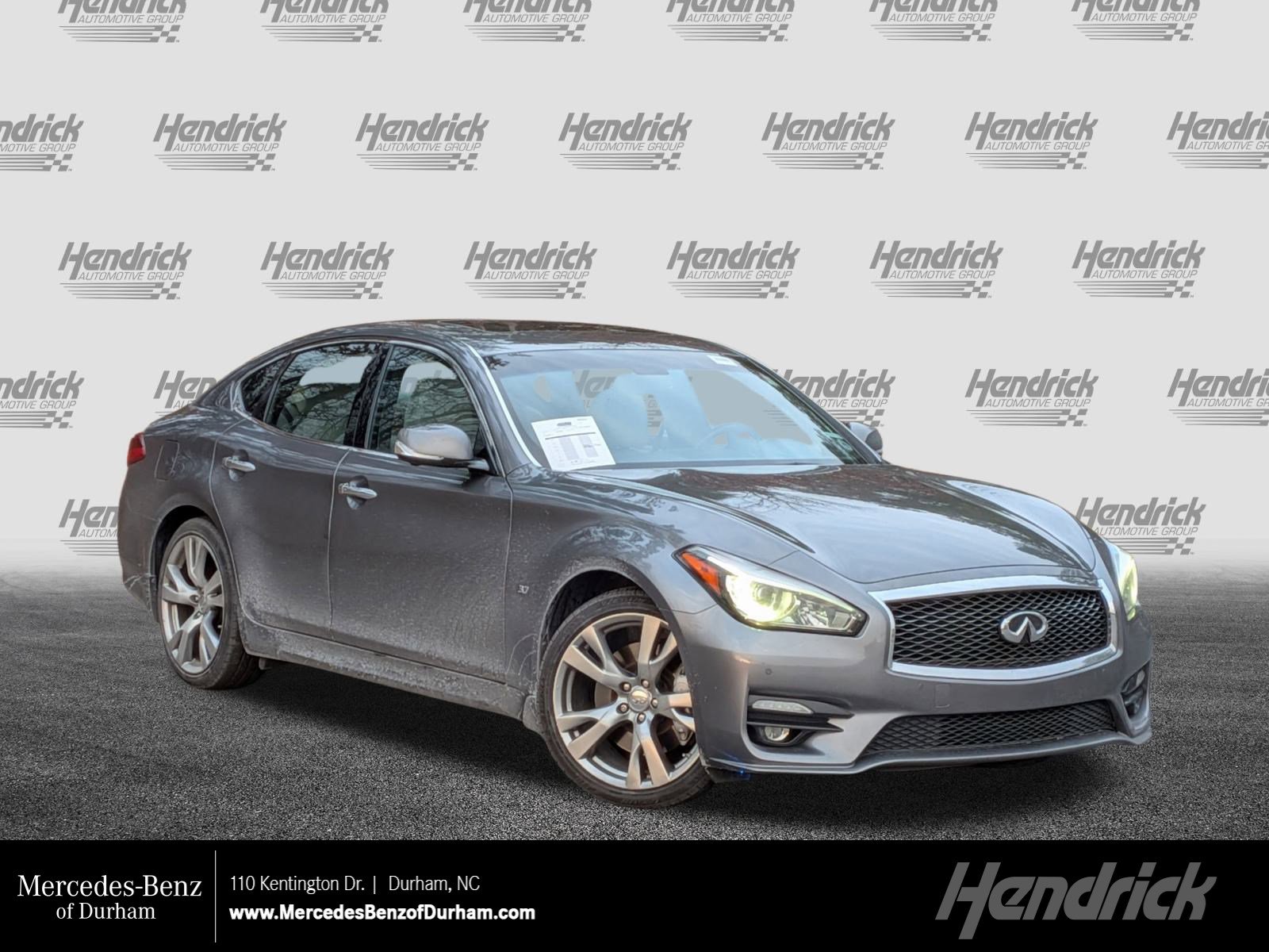 2018 INFINITI Q70 LUXE