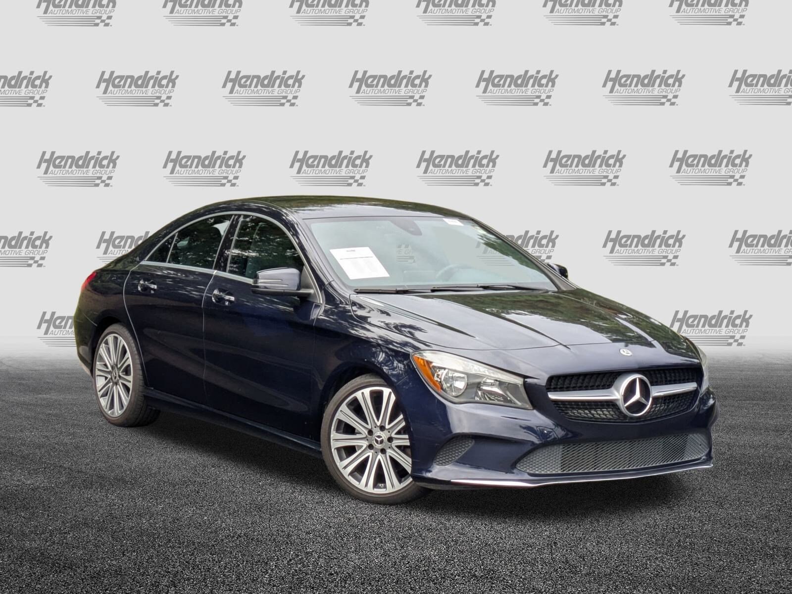 2018 Mercedes Benz CLA 250 4MATIC photo 2