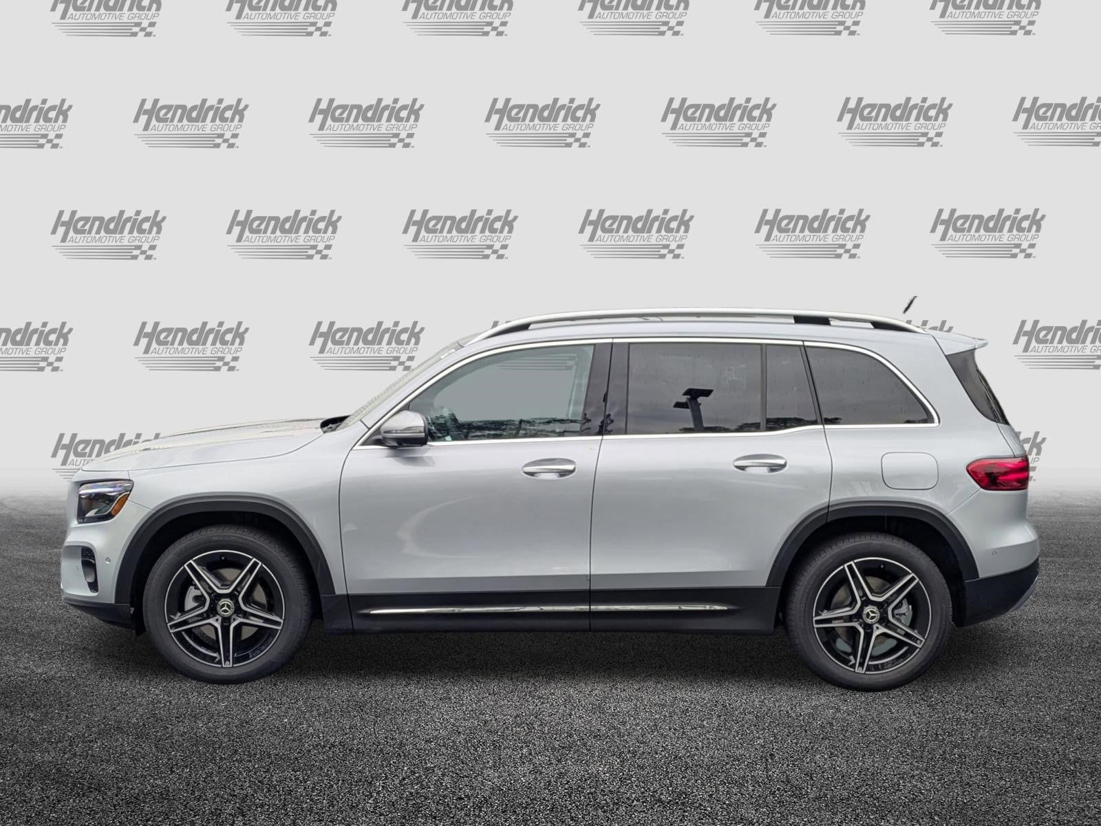 2026 Mercedes-Benz GLB 250 photo 5