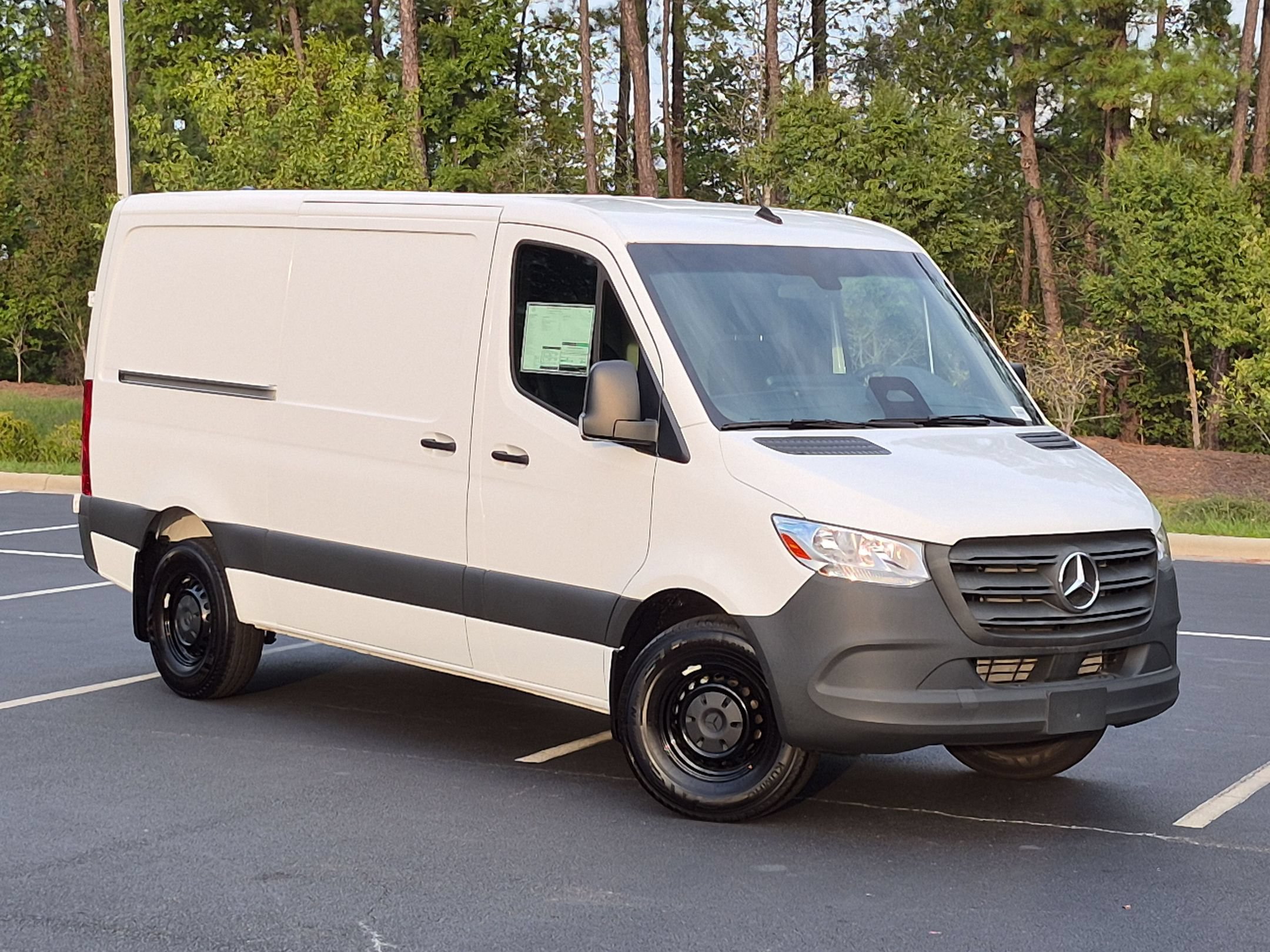 New 2025 Mercedes-Benz Sprinter Cargo Van 2500 Standard Roof I4 Diesel HO 144 RWD Van