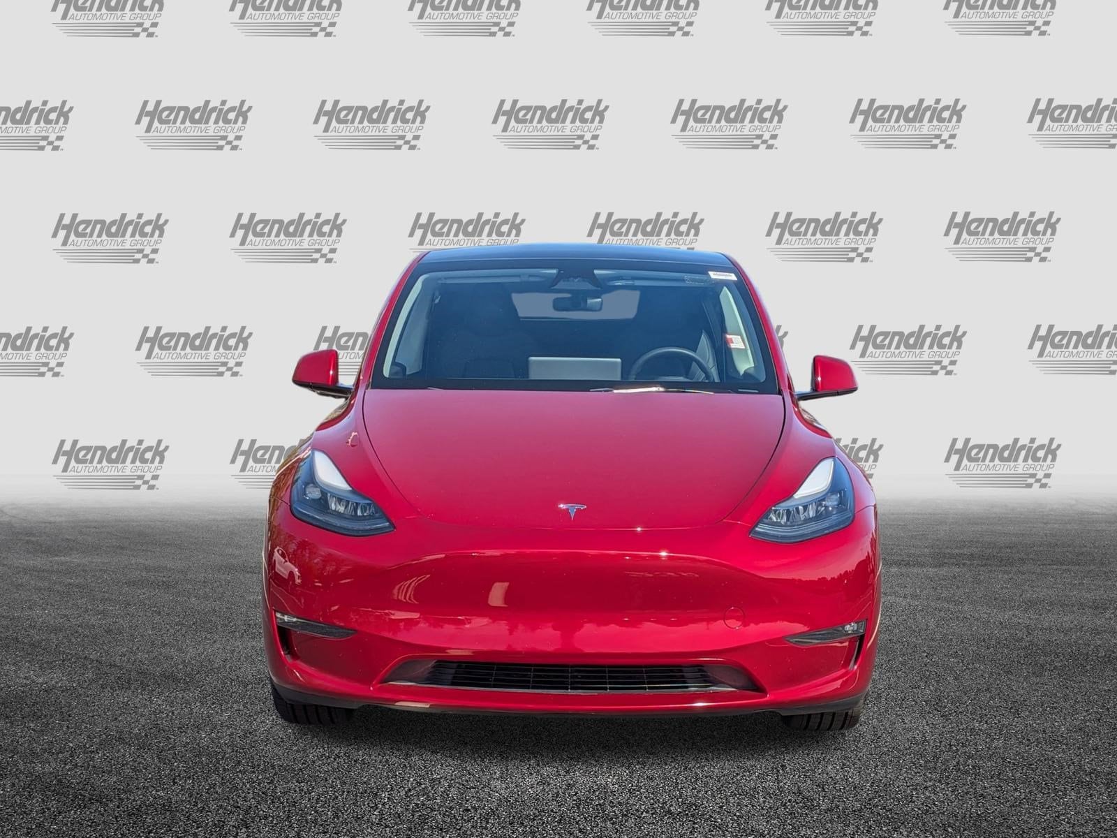 2024 Tesla Model Y Long Range photo 2